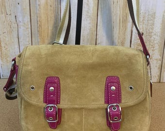 Rare Coach caramel brown suede and magenta leather small crossbody messenger bag. J33-9274