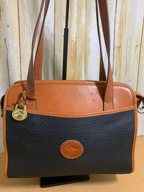 Vintage Dooney & Bourke All Weather Pebbled Leather crossbody black Brown  bag