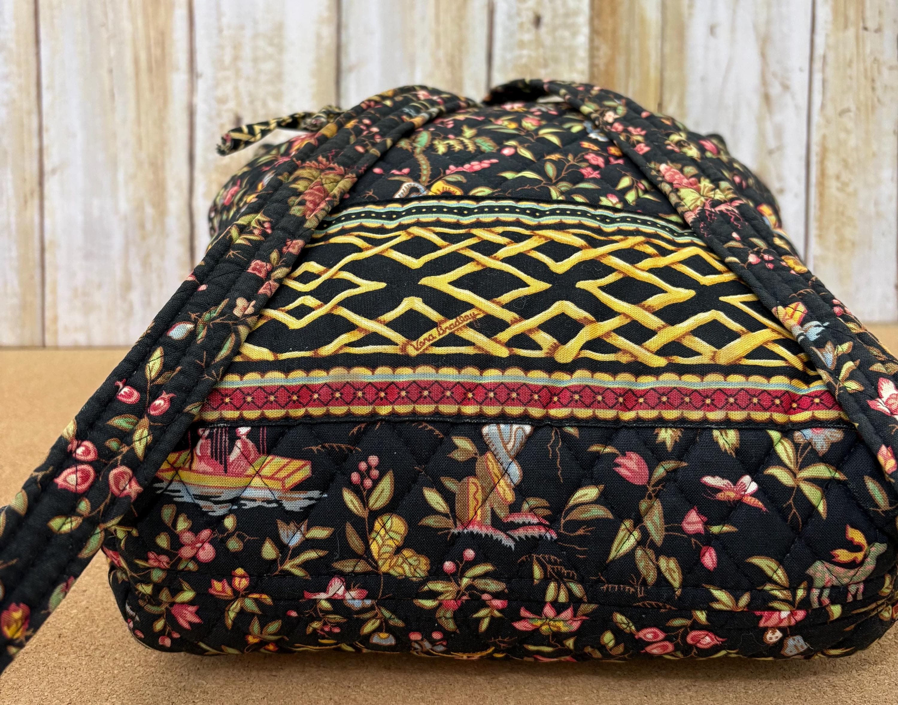 Vintage Vera Bradley Asian Print Quilted Backpack Vera Bradley Quilted Floral Knapsack - Yellow | Mercari main image 2
