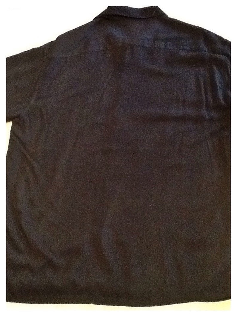 John/'s Bay Island Style Hawaiian shirt size large St Stylish shirt in black with two vertical tan panels.