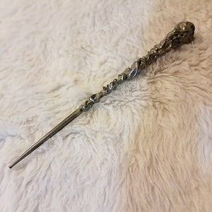 Elf Wand, Silver, Pale Green & Grey
