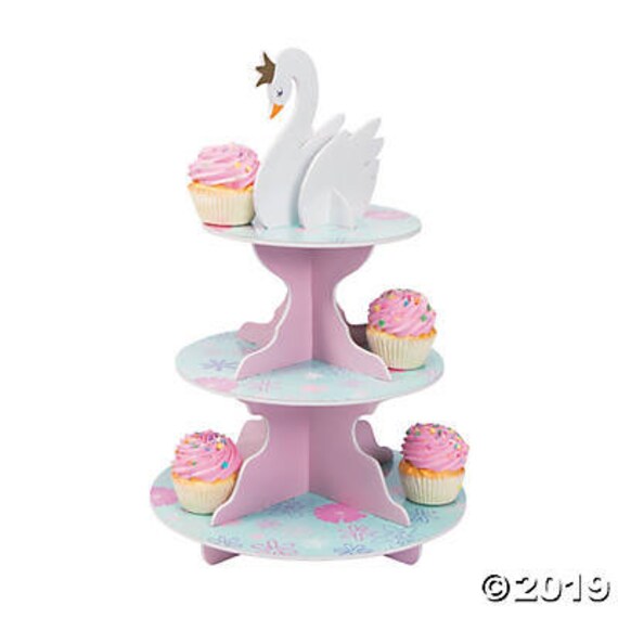 baby shower cupcake stand centerpiece
