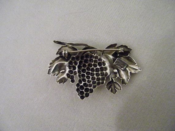 Jewelry Brooches Pierre Lang Brooch silver-colored casual look 