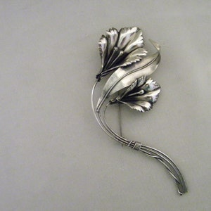 Vintage Sterling Lily Flower Pin Brooch