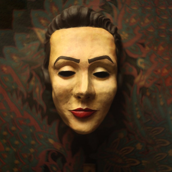 Masque en polyuréthane de style vintage femme hantée effrayante, variante en papier mâché