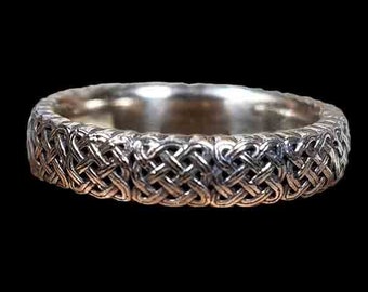 LACHLAN NARROW Celtic Knot Wedding Band in Antiqued Sterling Silver or Gold