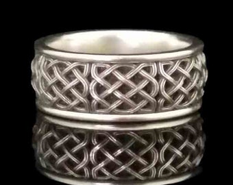 LACHLAN Celtic Knot Wedding Band in Antiqued Sterling Silver