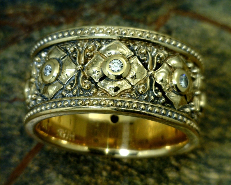GARDEN Gothic Wedding Ring in 14KT With Diamonds - Etsy