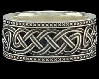 CELTIC Knot Wedding Band - Carved Woven Ring - DARK MOON