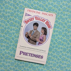 Sweet Valley High | #44 Pretenses | Francine Pascal | Vintage Pre-Teen Young Adult Chapter Book Series