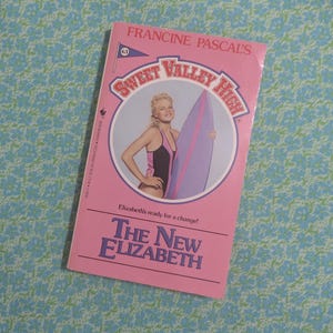 Sweet Valley High | #63 The New Elizabeth | Francine Pascal | Vintage Pre-Teen Young Adult Chapter Book Series