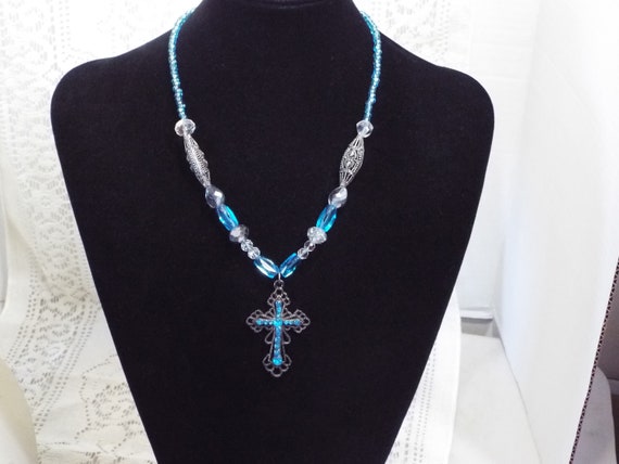 Ivysan Natural Crystal Cross Crucifix Pendant Necklace Blue Birth Stone New 