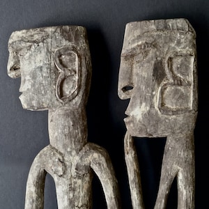 A New Guinea Artifact of Three  Asmat Figures Inverted a Tribal Carving from Papua New Guinea –Lot F1