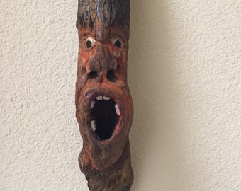 Vintage Face with Open Mouth Carved from Single Piece of Wood – Lot 180