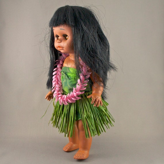 vintage hawaiian hula dolls