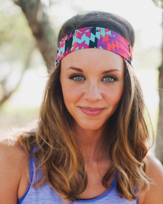 Wide Sweatband for Women Colorful Aztec Workout Sweatband  display picture 2
