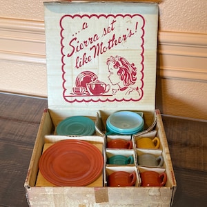 Vintage Hazel Atlas Little Hostess Tea Set