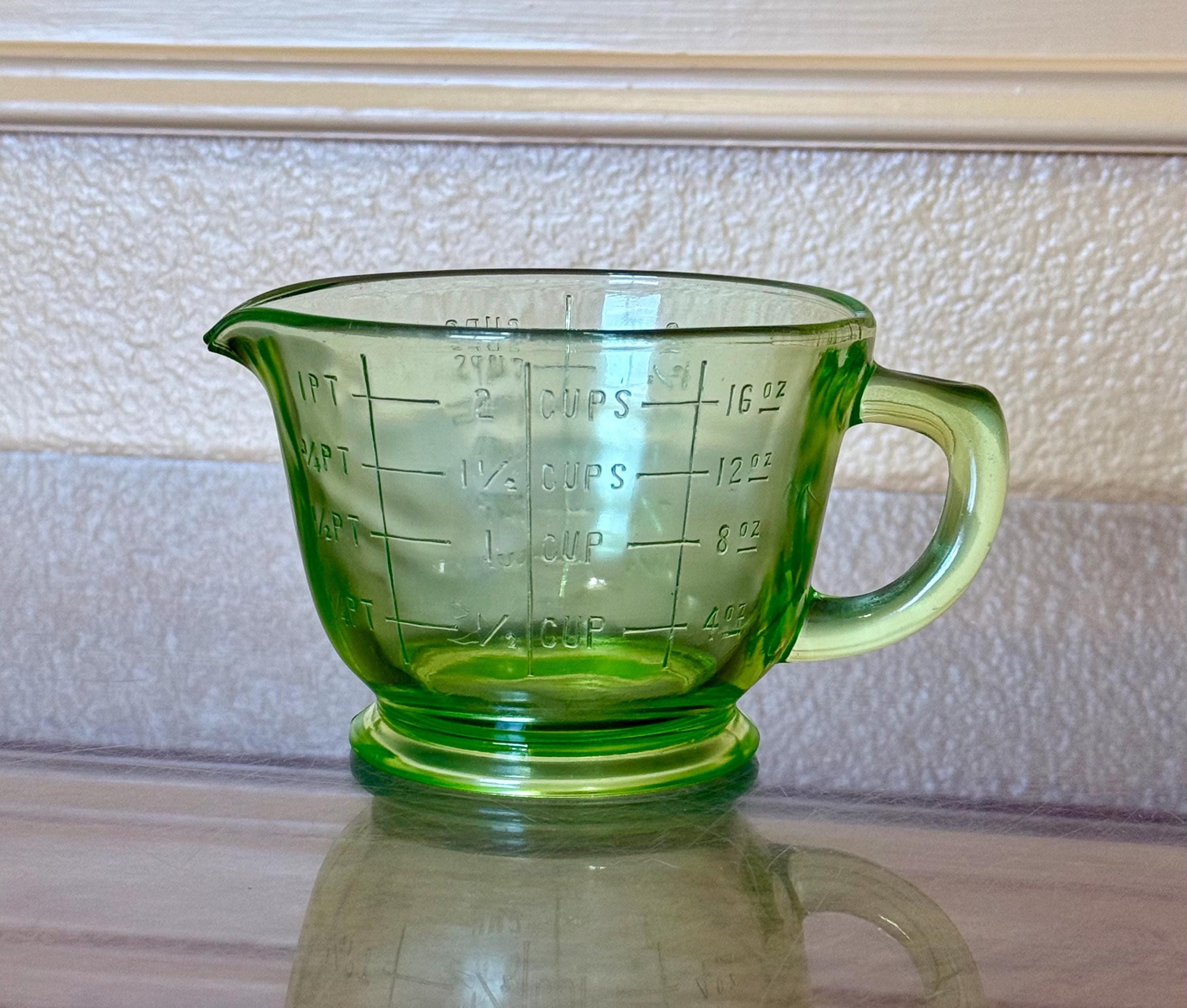 Vintage 2 Cup Uranium Glass Measuring Cup - Etsy