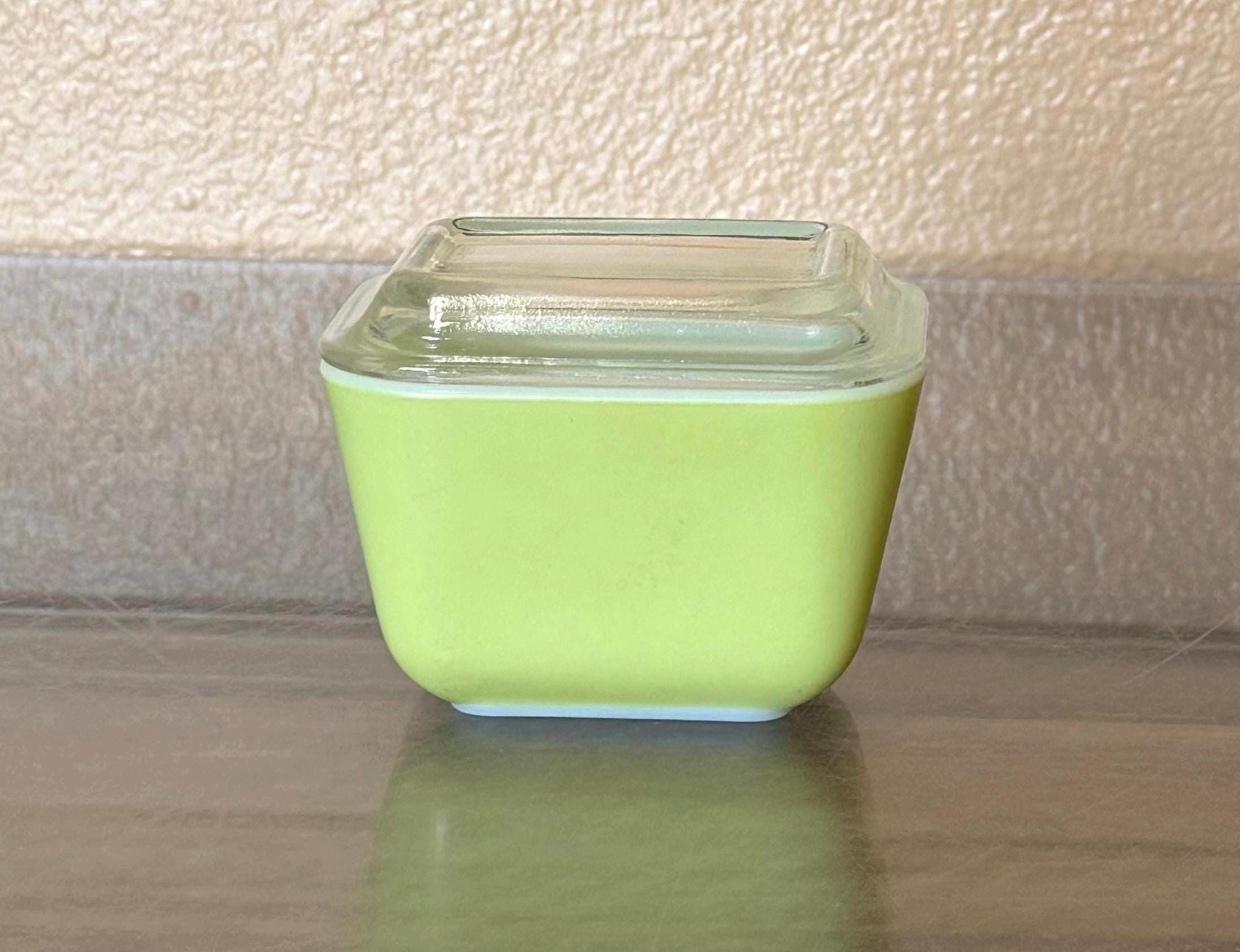 Pyrex Refrigerator Dishes - Etsy Canada