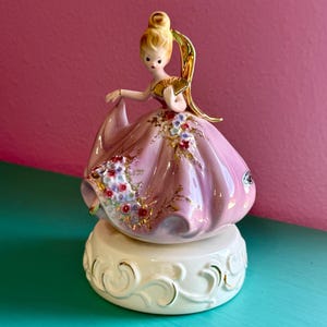 Vintage Josef Original Anniversary Waltz Music Box Lady