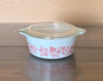 Vintage Pyrex 