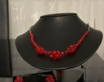 Collier et bracelet de perles, fait à la main