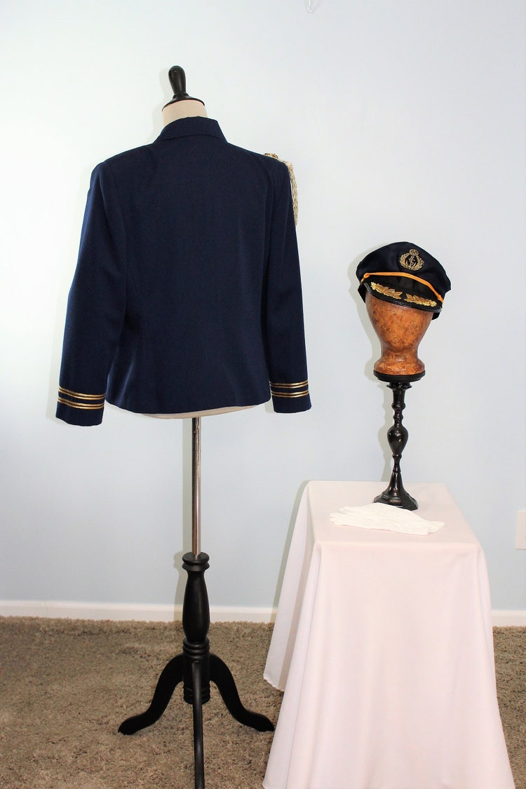 Easy sale tomorrow Sailor / Ship Captain / Navy / Admiral