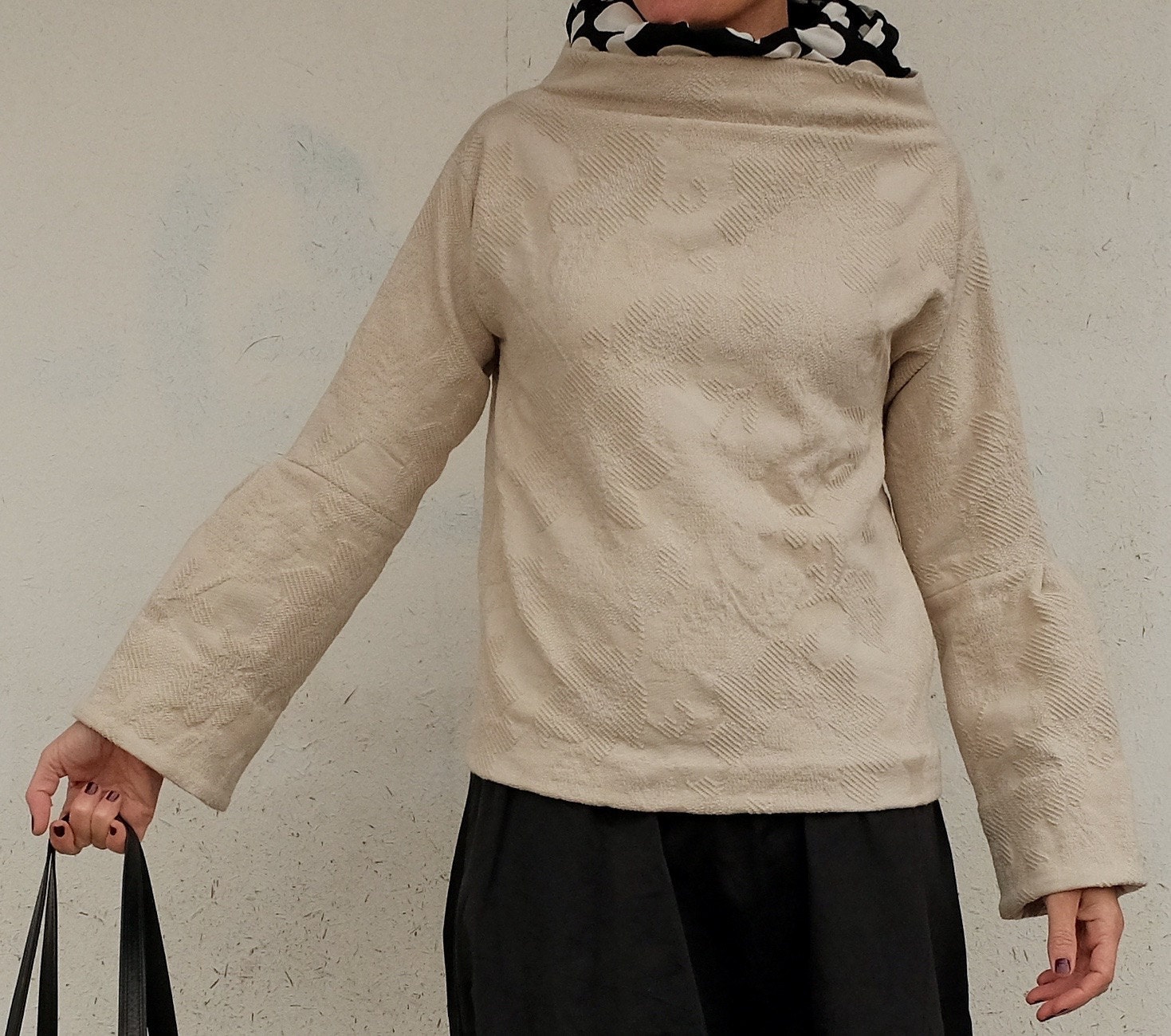 Maglione Donna Collo Quadrato Con Maniche A Sbuffo - Maglia Grossa Tinta Unita - Autunno/Inverno