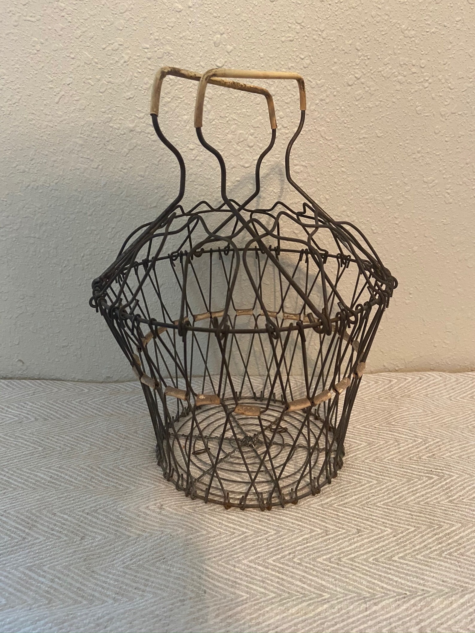Vintage Wire Egg Basket Folding Collapsible Etsy
