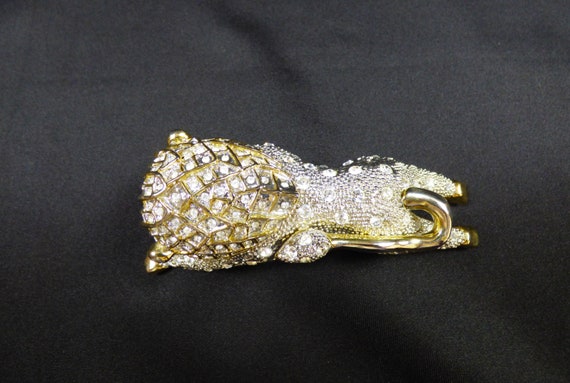 Vintage Chunky Shoulder Rhinestone Lion Brooch - image 7