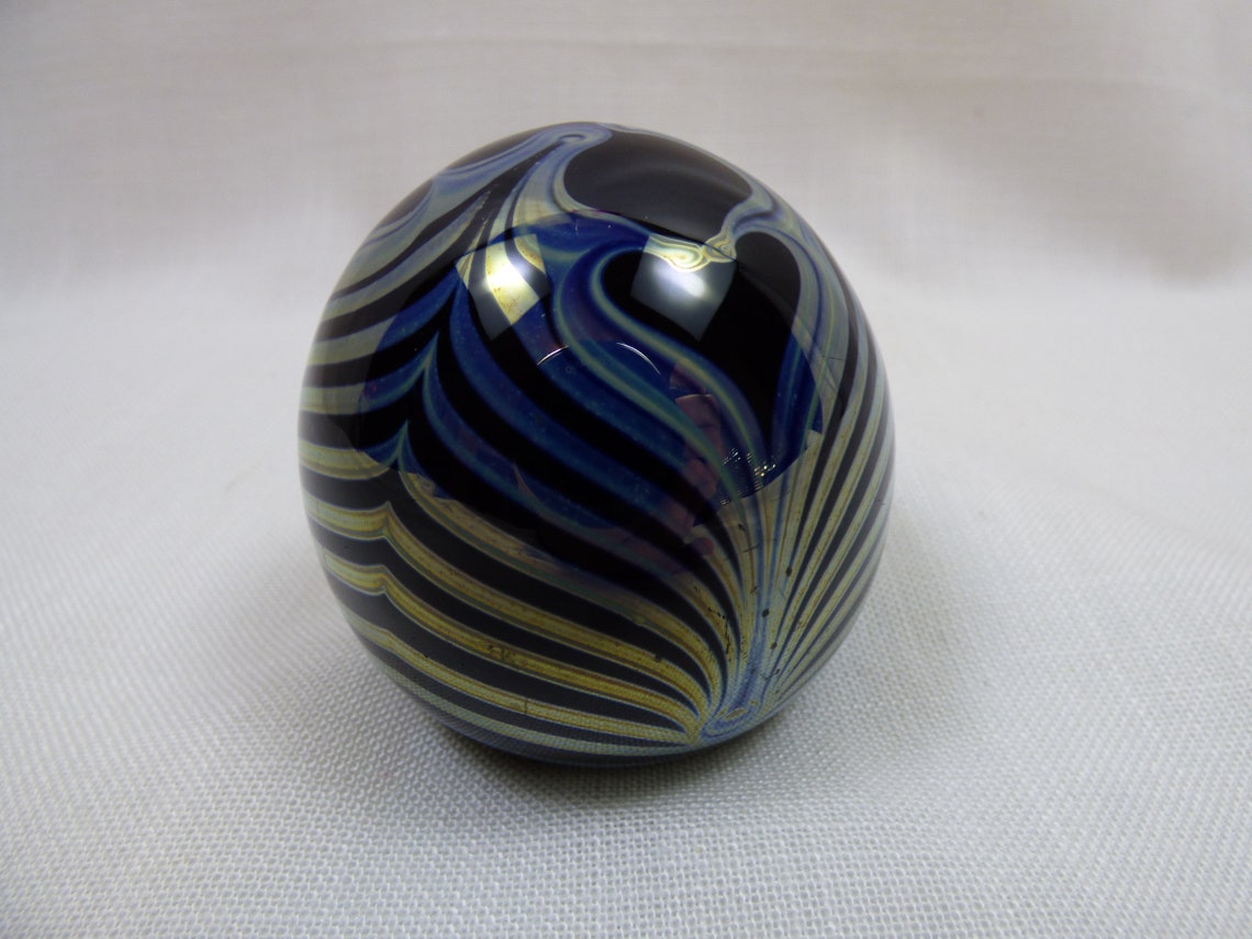 Signed Don Bagwell 1984 Vintage Glass Paperweight Etsy