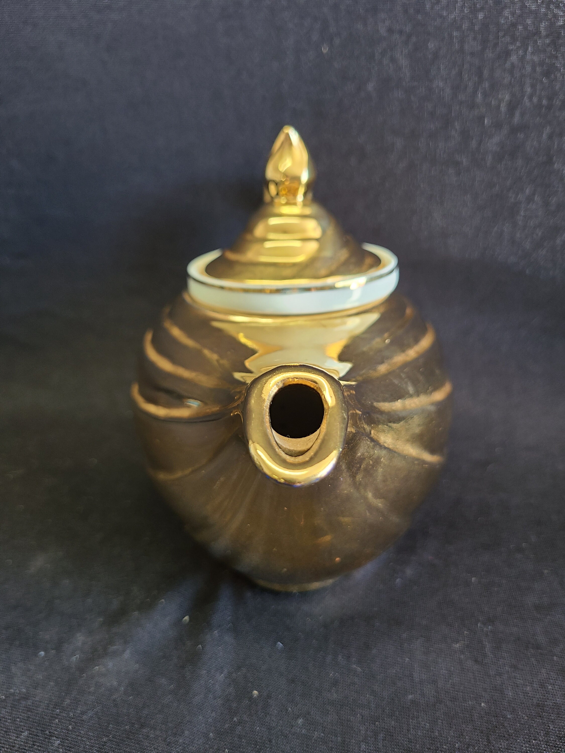 Vintage Golden Glo Aladdin Teapot 1411 by Hall With Lid Etsy