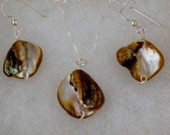 Mother of Pearl Pendant and Earrings Set, 18" Sterling Silver Box Chain, Pearl Pendant and Earrings
