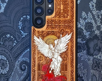 Funda para teléfono de madera auténtica pintada a mano con la imagen de San Miguel Arcángel para iPhone, Galaxy y Pixel.
