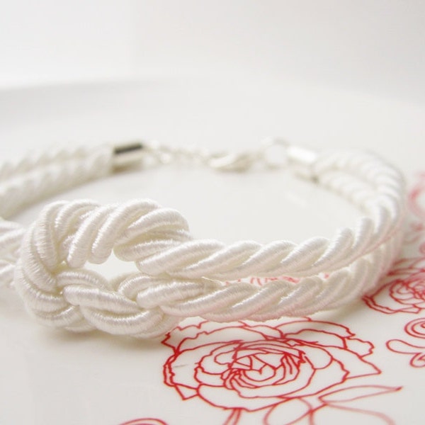 wedding gift,nautical bracelet,baby shower gift, tie a knot bracelet in white,nautical wedding,rope bracelet, will you be my bridesmaid gift