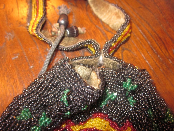 Antique Victorian Hand Beaded Purse  c. 1890 - image 4