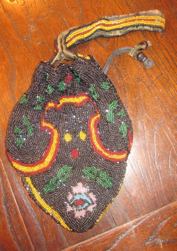 Antique Victorian Hand Beaded Purse  c. 1890 - image 2