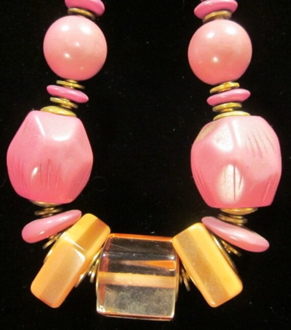 Vintage 1980s Pink Lucite/Acrylic, Plastic, Woode… - image 1