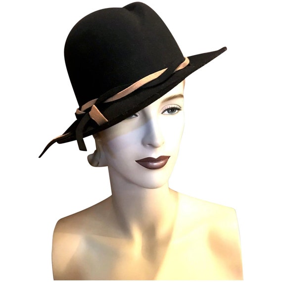Vintage 1940s Wide Brim Womens Black Felt Fedora w