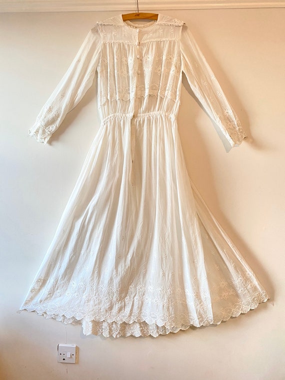Antique Edwardian Embroidered Floral Dress