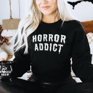 Sudadera con cuello redondo de Horror Addict Goth - Suéter de Halloween