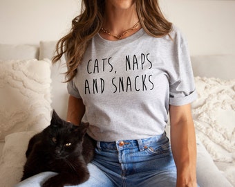 T-shirt Cats Naps And Snacks - Chemise chat - T-shirt chat femme - Cadeau d'amant de chat - Chemise de propriétaire de chat