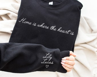 Personalised Heart Print On Sleeve Sweatshirt - Sleeve Print Sweater Gift for Mum - Mama Sweatshirt For Mums Kids Names Sleeve Print