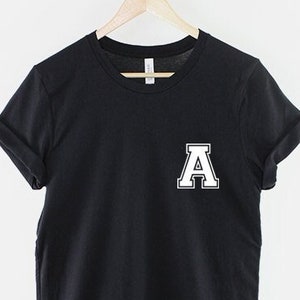 Camiseta con inicial de nombre personalizado - Camiseta personalizada con iniciales personalizadas Varsity