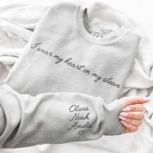 Personalised Couples Sweatshirt Name On Sleeve Sweater Engagement Gift for Couples His And Hers Sweatshirt For Couples zdjęcie 3