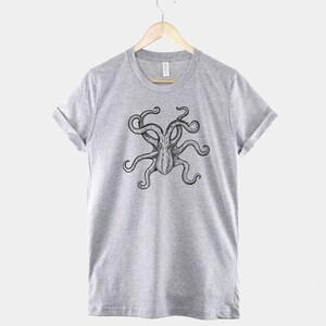 Oktopus Shirt, Nautical Ocean T Shirt, Meeresschutz Grafik T-Shirt, Geschenk für Sea Life Liebhaber Bild 2