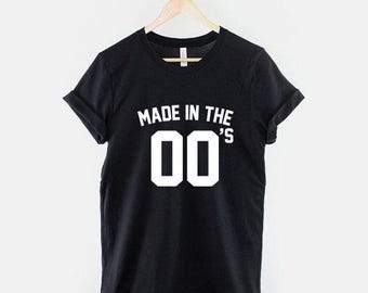 Koszulka urodzinowa z lat 2000. – unisex w stylu retro z lat 2000. – inspirowana stylem vintage, nostalgiczna koszulka dla dzieci z lat 2000.