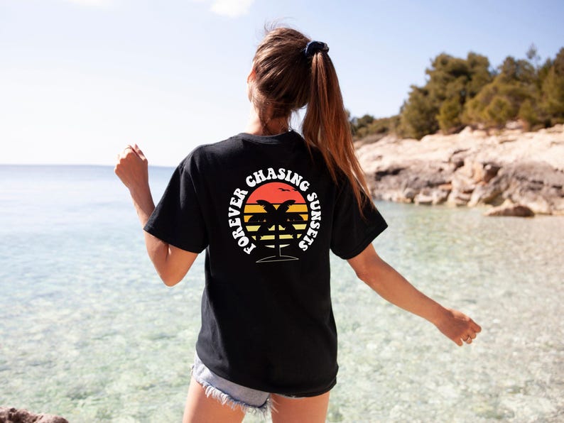 Oversized T-Shirt - Retro Beach Shirt Forever Chasing Sunsets - Palm Silhouette Print, Soft Cotton, Unisex image 3