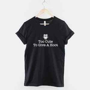 Camiseta de búho caprichosa, linda camiseta con gráfico de búho, camiseta hipster de calle, regalo para amantes de los búhos imagen 1