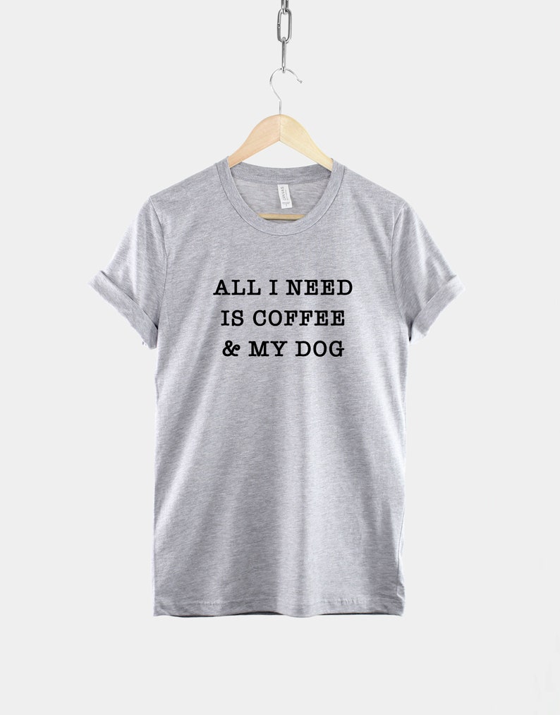 Dog Mom T-shirt: Coffee & My Dog Graphic T-shirt, zachte katoenmix vrijetijdskleding afbeelding 3
